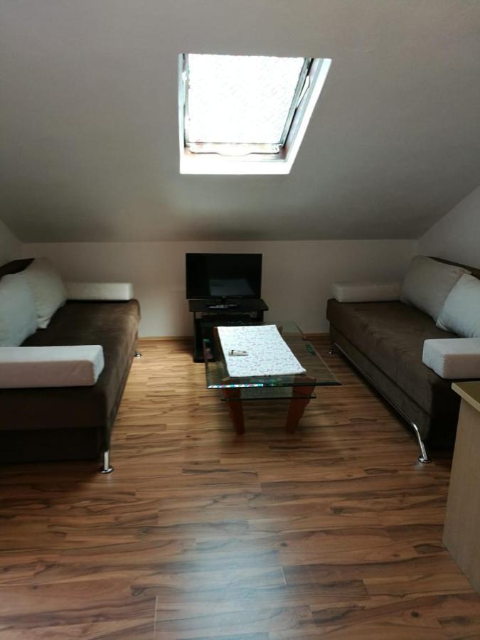 Ivanka Apartments Vrboska Ngoại thất bức ảnh