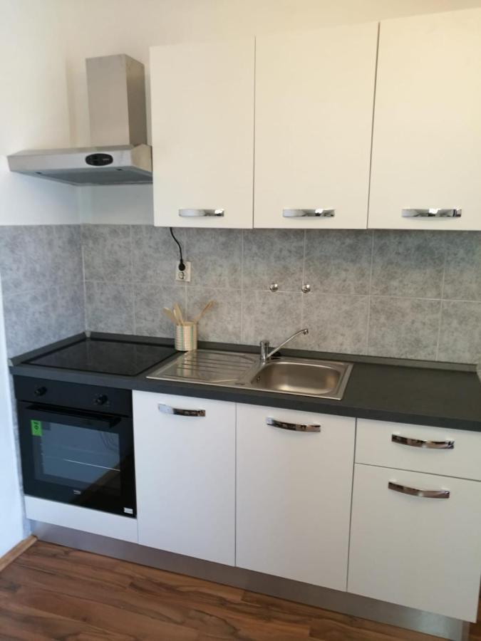 Ivanka Apartments Vrboska Ngoại thất bức ảnh
